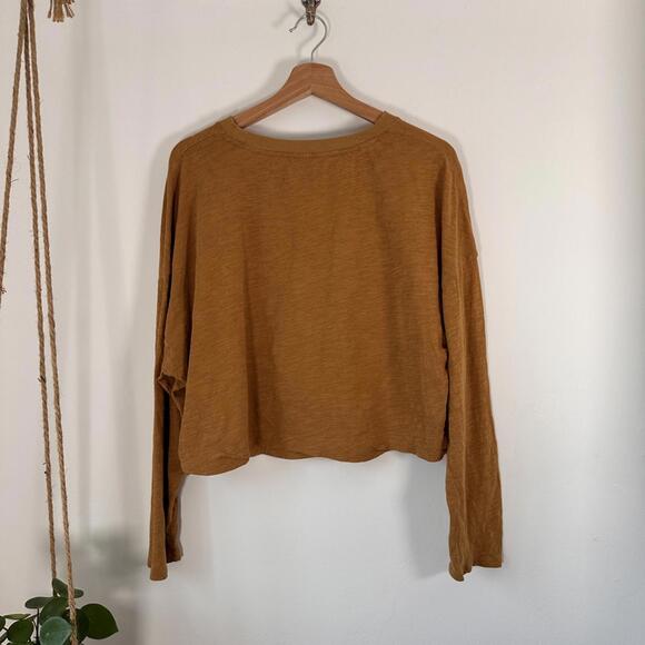 Vuori Womens S Sundown Long Sleeve Relaxed Cropped Golden Rust Athleisure Top - Picture 6 of 7